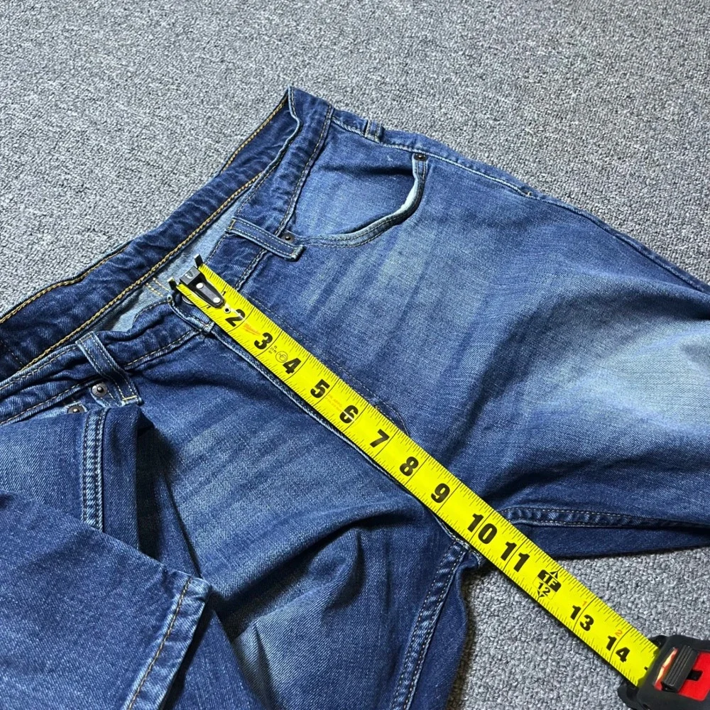 Levis 569 Straight Leg Jeans 33x32 Blue Denim Mid Wash Classic Streetwear